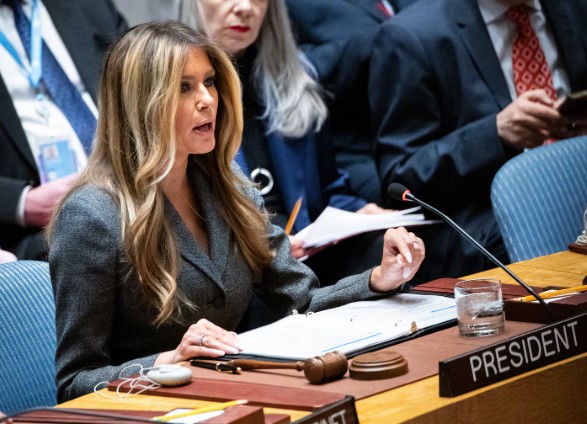 Меланії Трамп  наблизилася до Нобелівської премії, - The Telegraph